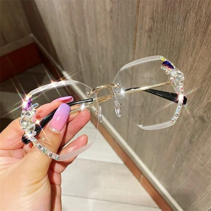 (🔥Hot Sale NOW- SAVE 48% OFF)2022 New Woman Rimless Sunglasses for beach summer
