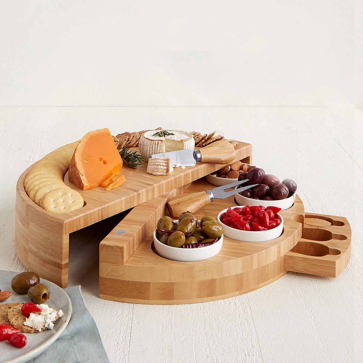 🔥Walmart【Limited Time Offer】🔥Swiveling Cheese Board🎁BUY 1 GET 1 FREE🎁