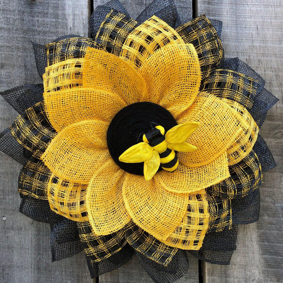 Bee Sunflower Wreath-buy 2 free shipping!