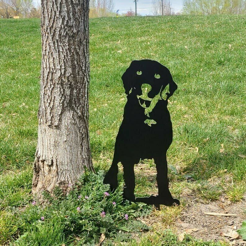 Labrador Retriever Metal Silhouette
