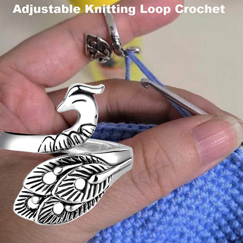 Adjustable peacock knitting ring