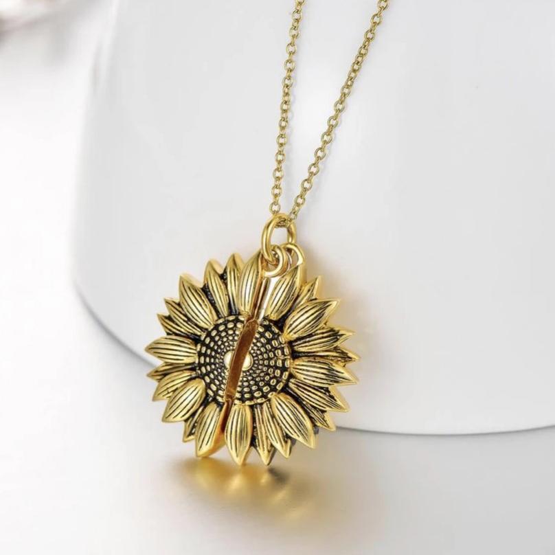🎁Perfect Gift For Christmas🎁You Are My Sunshine Sunflower Necklace