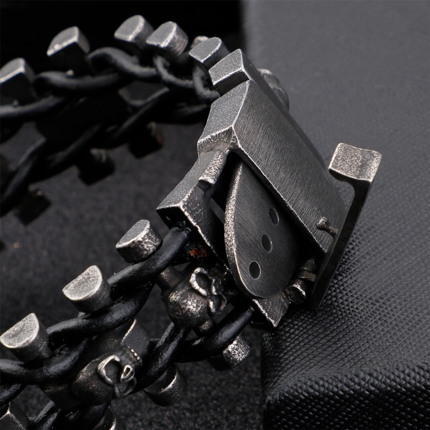 Premium Men's Stainless Steel & Leather Skull Biker Bracelet