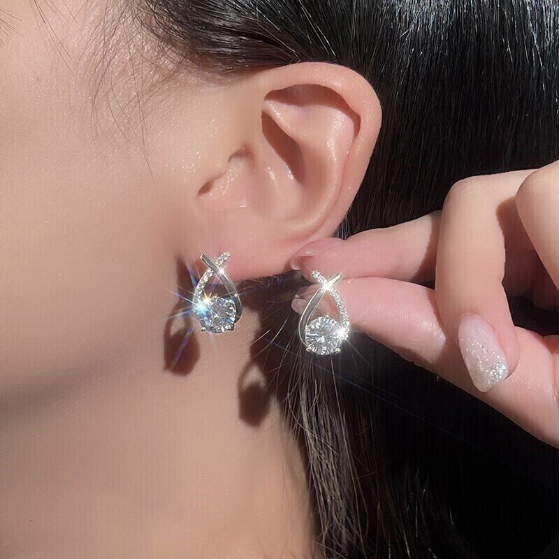 Last Day 49% OFF✨Diamond Round Stud Earrings🎁The Best Gifts For Your Loved Ones💕
